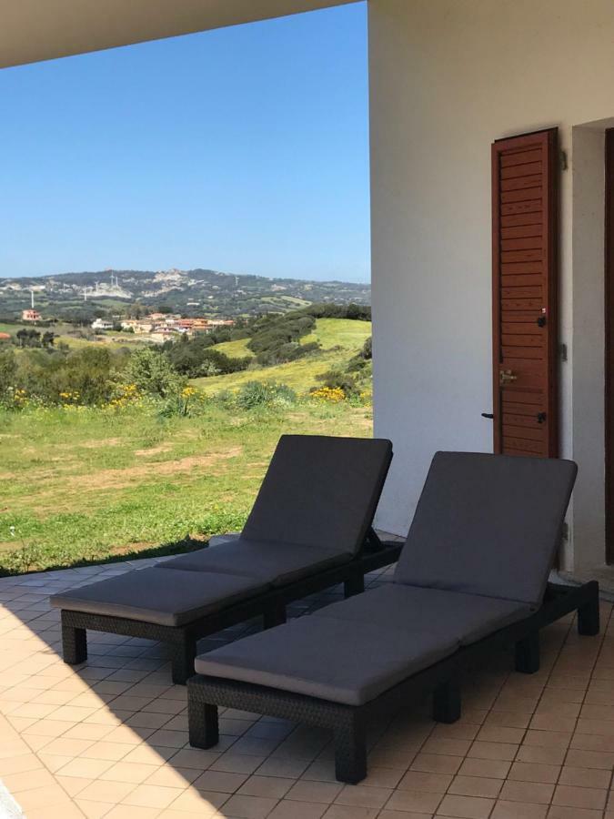 La Piana Holiday House Bassacutena Exterior photo